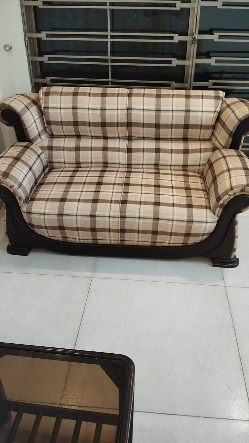 3+2+1 Sofa Set for sale | Almost new | Perfect Condition 3