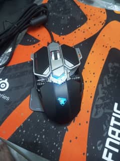 7 button gaming mouse with RGB LIGHTS