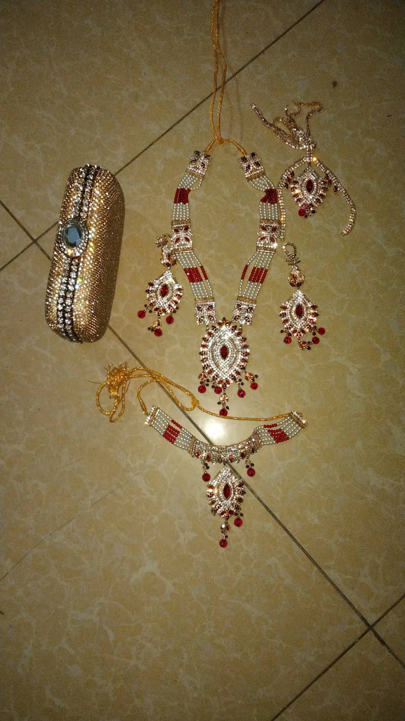 Bridal jewelry set with Clutch 2