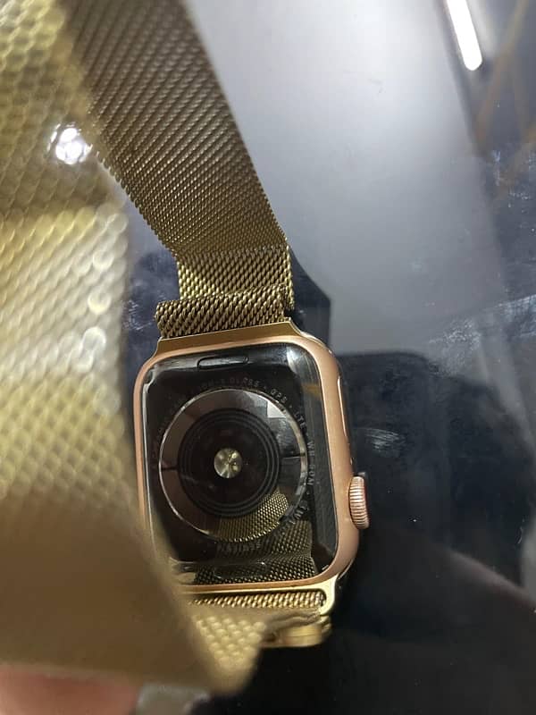 Apple watch series 4 40mm 1