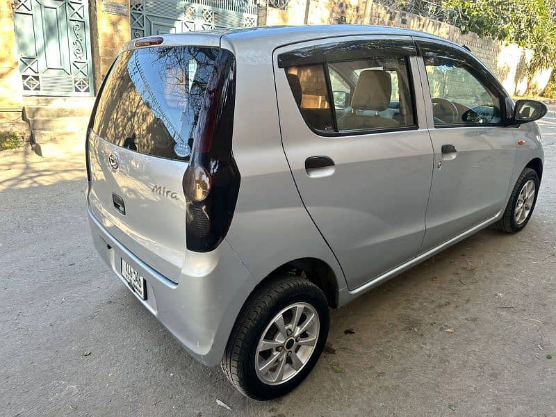 Daihatsu Mira 2015 12