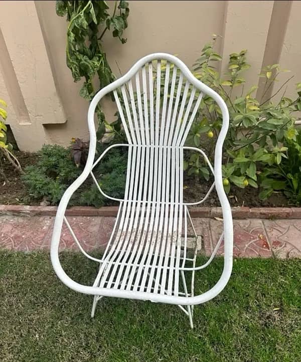 Outdoor chairs for sale 0