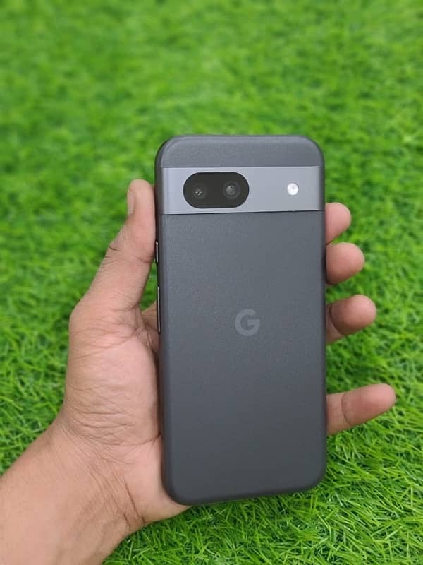 google pixel 8a 3