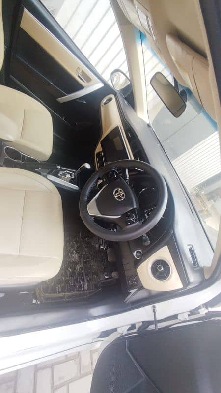 Toyota Altis Grande 2020 bieg Interior 7