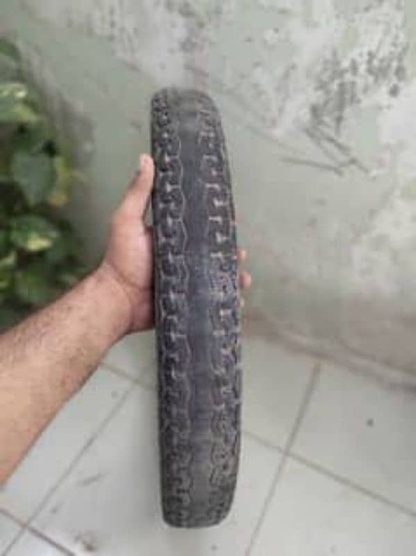 CD Tyres 2