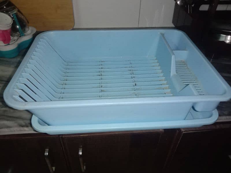 sky blue colour plastic rack plates spoon use with tray water drain 0