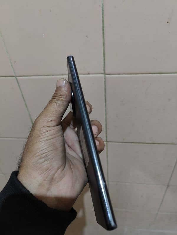 Tecno Spark 20 Pro Plus 4