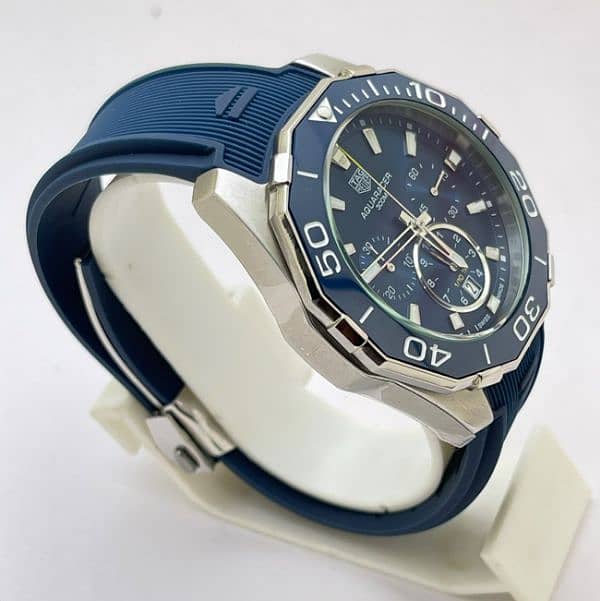 Tag Heuer Aquaracer Calibre 5 Chronograph Blue Rubber Strap Watch 1