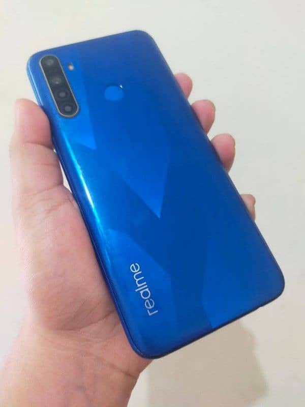 REALME 5 GAMING PHONE 1