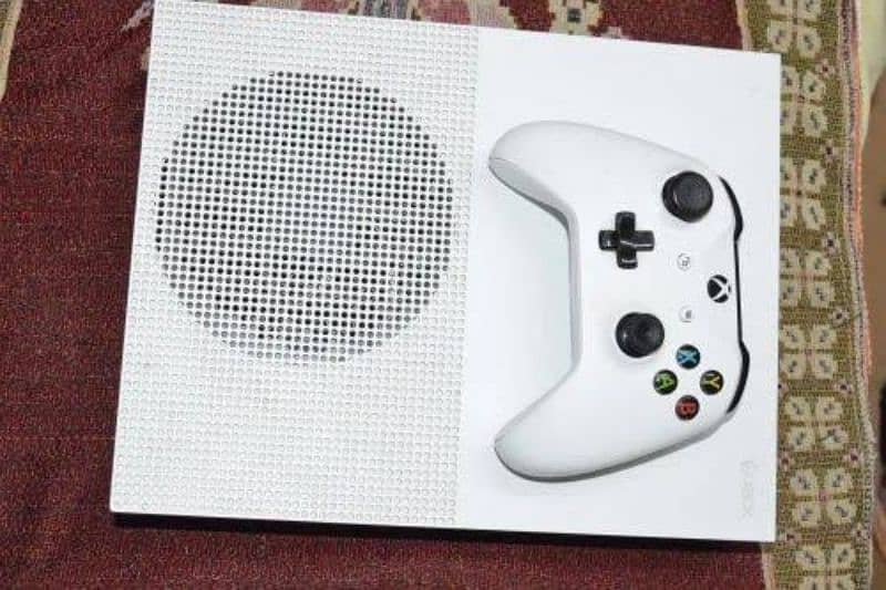 Xbox one S with Box complete saman 2