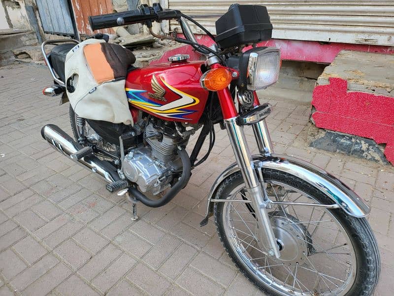 Honda cg 125 karachi nmber 2019 0