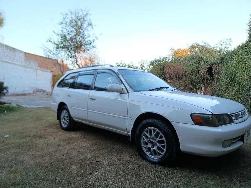 Toyota station wagon 3