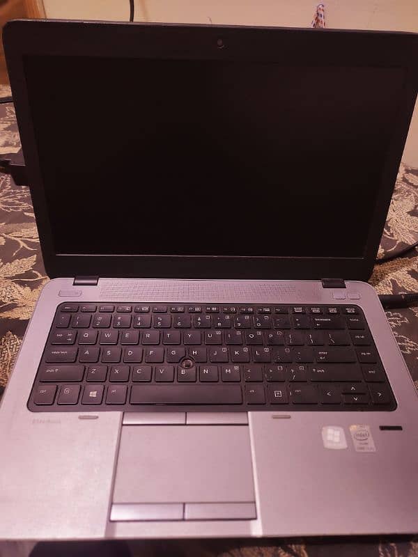 HP EliteBook 0