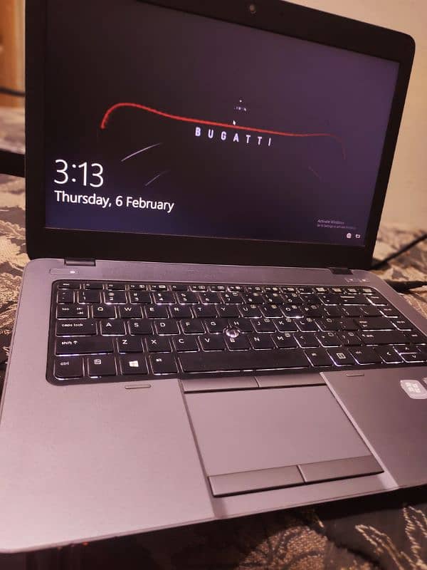 HP EliteBook 2