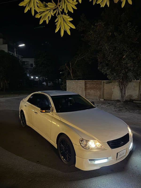 Toyota Mark X 2005g 12