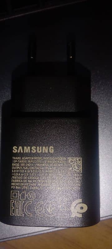 Samsung 25W power adapter 2