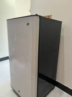 Pel Room Refrigerator