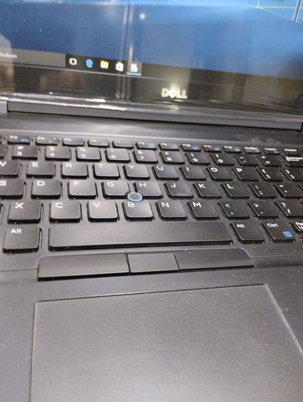 Dell latitude 5580 4