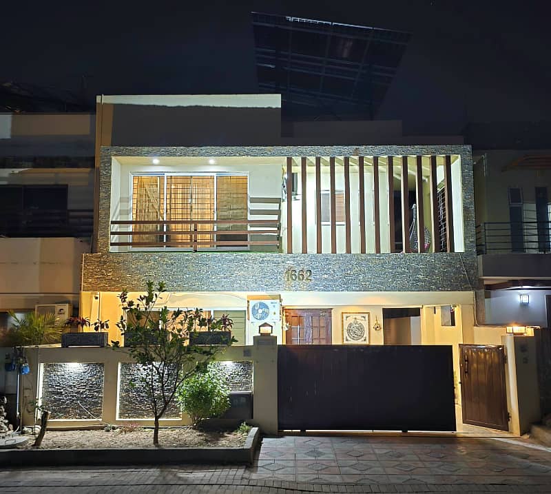 Solar system install Brand New fully furnished 10 Marla 5 bedroom phase 3 bahria town Rawalpindi 0