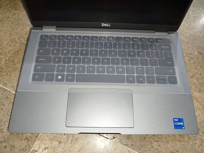 Dell Latitude 5430 12