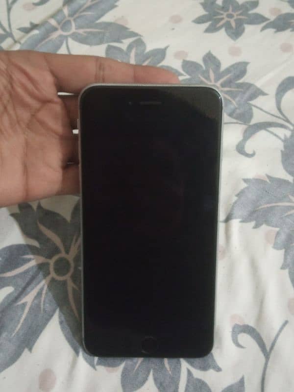 Iphone 6s plus 64gb 10/9 condition exchange possible non pta 1