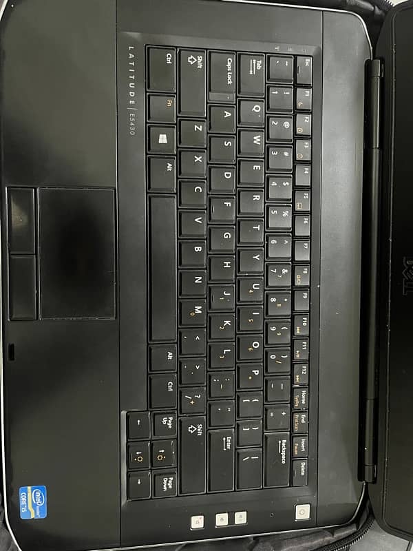 Dell Laptop core i5 6