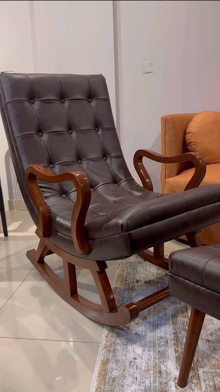 Rocking chair with ottoman 0