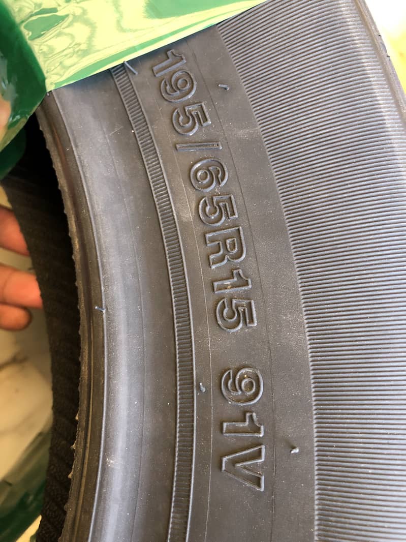 4tyres set 195/65 R15 (ILINK brand)(brand new) 4