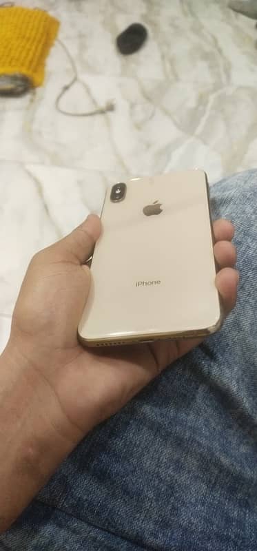 iphone XSMAX 0