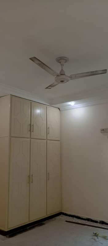 Upper portion 2 bedroom 10 Marla upper portion for rent phase 5 bahria town Rawalpindi 1