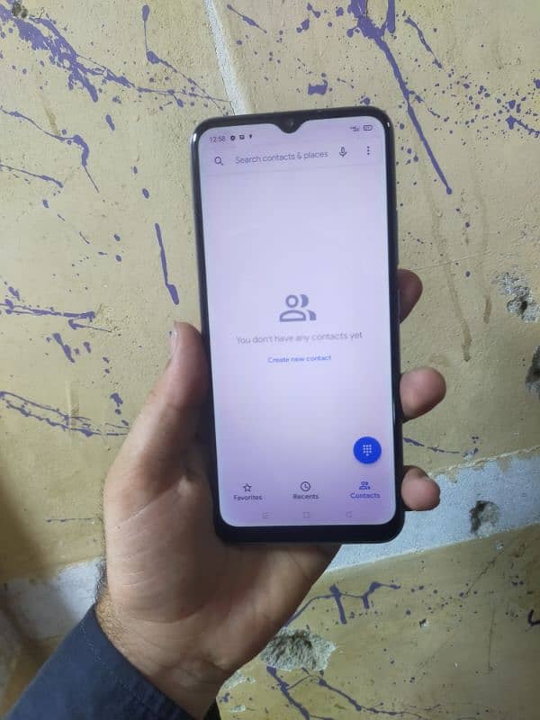 Realme C11 2/32 sild phone 100 4