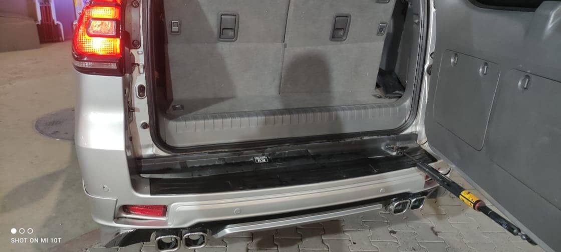 Toyota Prado 2012 1