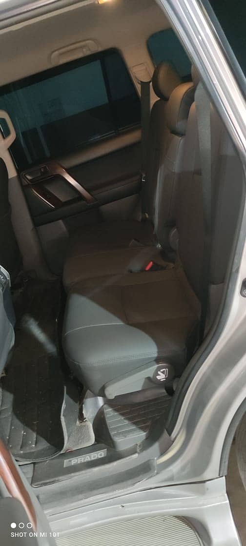 Toyota Prado 2012 17