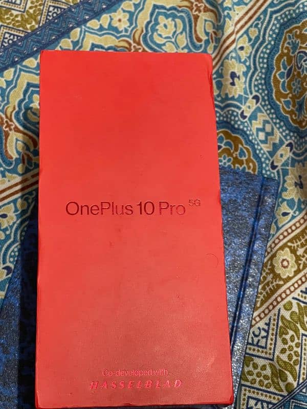 one Plus 10 pro 12 256 non pta 4