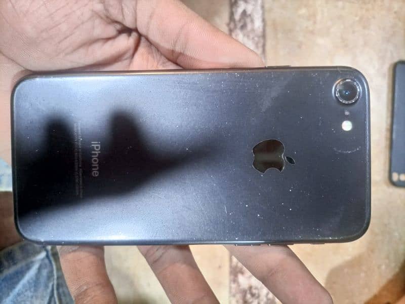 Iphone 7 128 Approved Urgent Sell 4