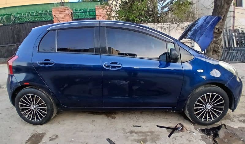 Toyota Vitz 2007 8