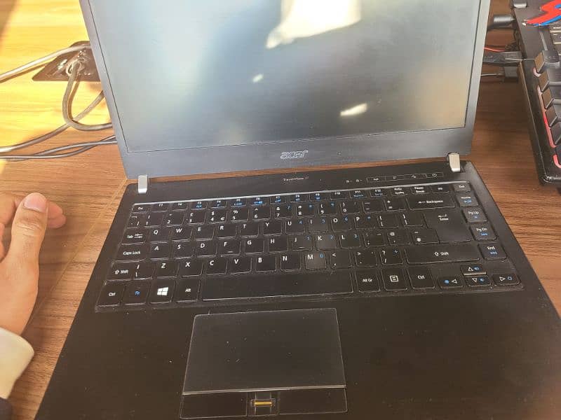 Acer travelmate book laptop 1