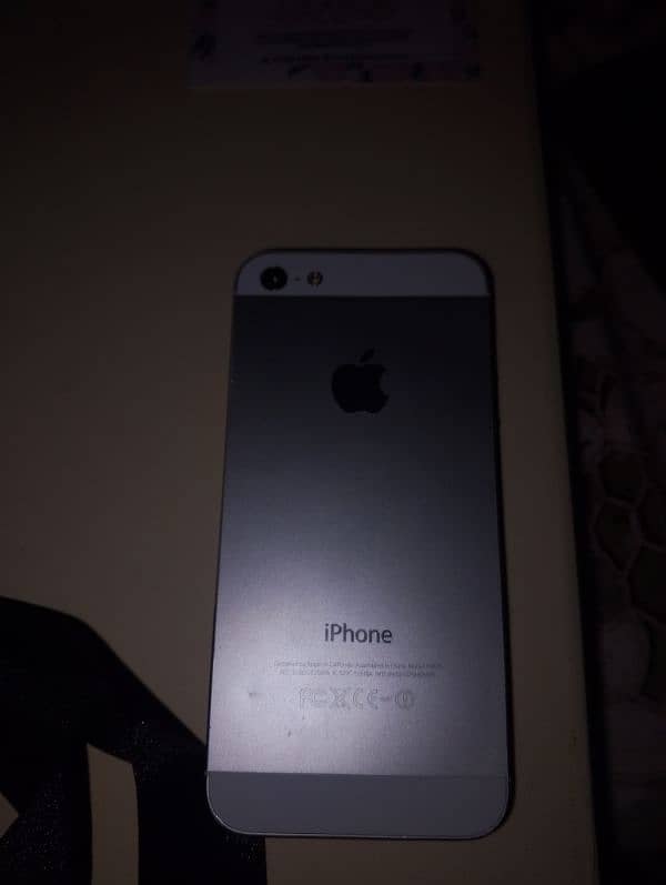 IPHONE 5 FOR SALE IN CHEAP PRICE 2