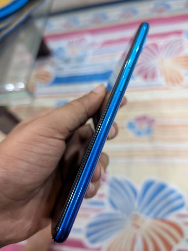 Huawei Y7 Prime 2019 (Dual Officially Approved) 4