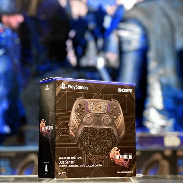 PLAYSTATION XBOX LIMITED EDITION CONTROLLERS 30th Annivesary And More 3