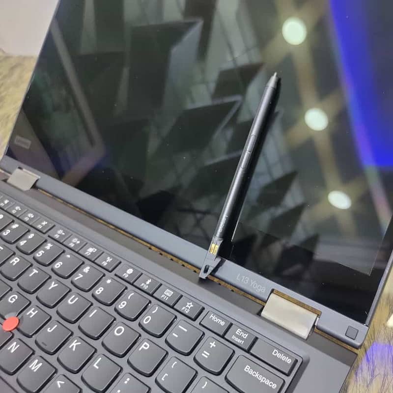 Lenovo X390 Cor i7 8th 16GB rm 256NVMe (TouchScreen 360) Fresh IMPORT 3