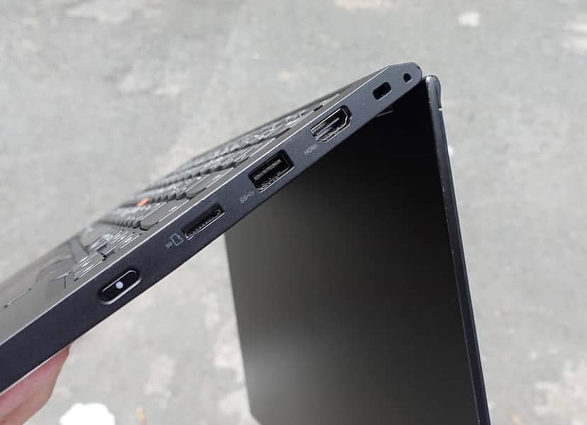 Lenovo X390 Cor i7 8th 16GB rm 256NVMe (TouchScreen 360) Fresh IMPORT 11