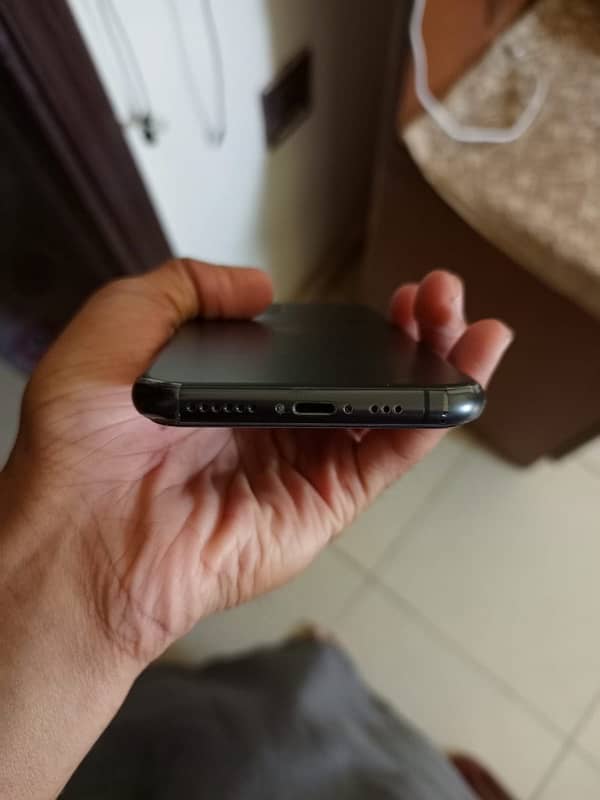 iphone 11 po pta approved water pack 2