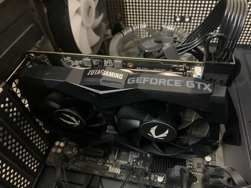 GTX 1660 super 6gb zotac 0