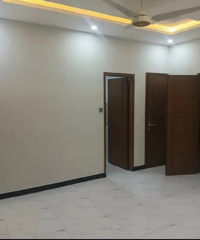 G-11/4 FGEHA E-Type Fully Renovated Tile Floor Ground Floor Flat For Rent 6