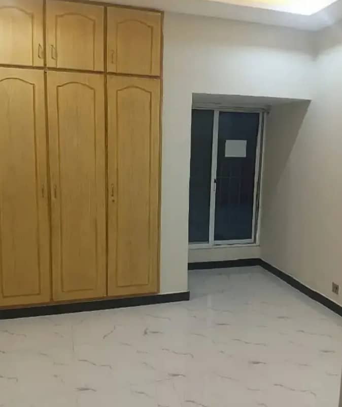 G-11/4 FGEHA E-Type Fully Renovated Tile Floor Ground Floor Flat For Rent 7