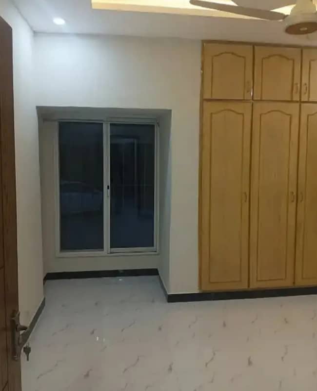 G-11/4 FGEHA E-Type Fully Renovated Tile Floor Ground Floor Flat For Rent 9