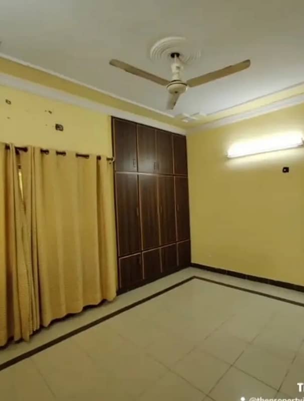 G-11/4 Fully Renovated Tile Floor Flat For Rent 3