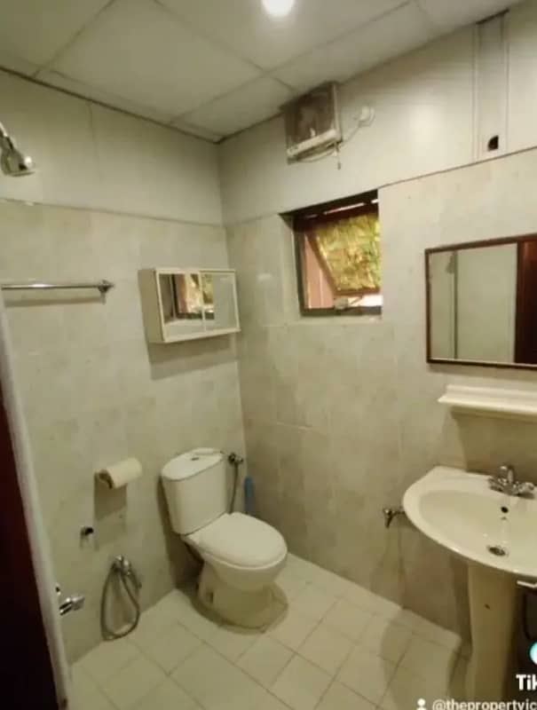 G-11/4 Fully Renovated Tile Floor Flat For Rent 9