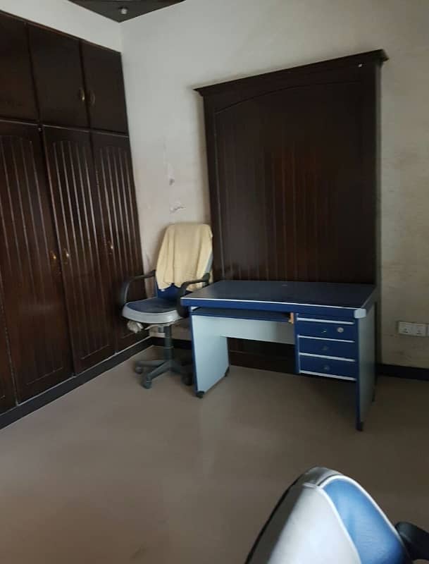 Fully Renovated Tile Floor Flat For Rent G-11 (Unfurnished) 2